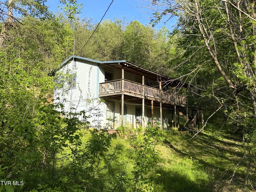 Photo #2: 2930 Arch Way