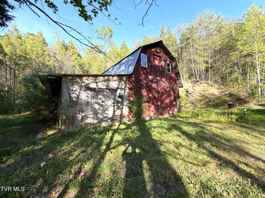 Photo #6: 2930 Arch Way