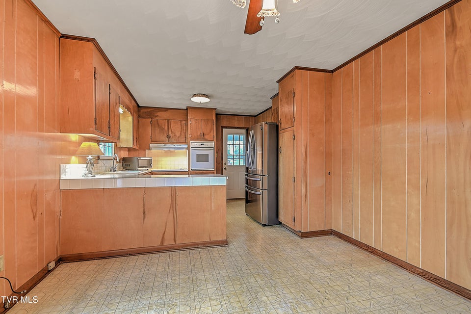 Photo #10: 879 Wayne Avenue