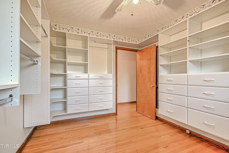 Photo #27: 879 Wayne Avenue