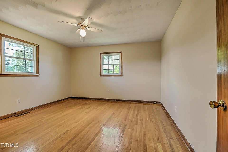 Photo #17: 879 Wayne Avenue