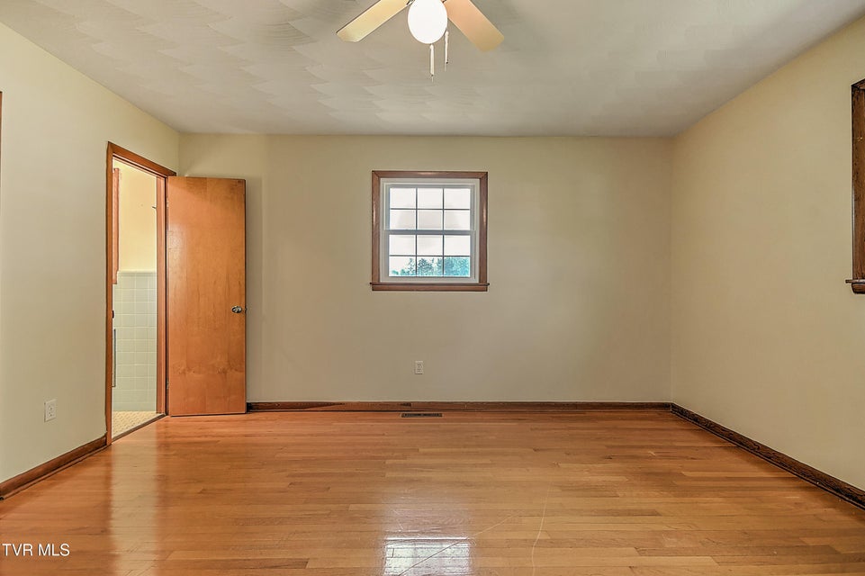 Photo #18: 879 Wayne Avenue