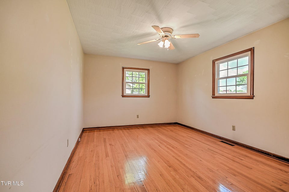 Photo #22: 879 Wayne Avenue