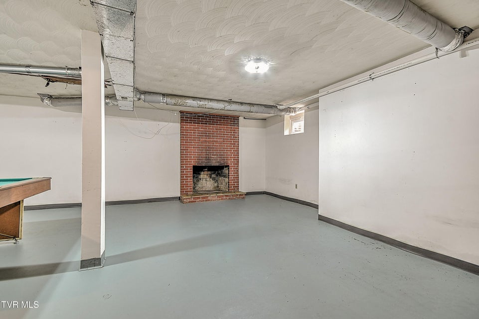 Photo #31: 879 Wayne Avenue