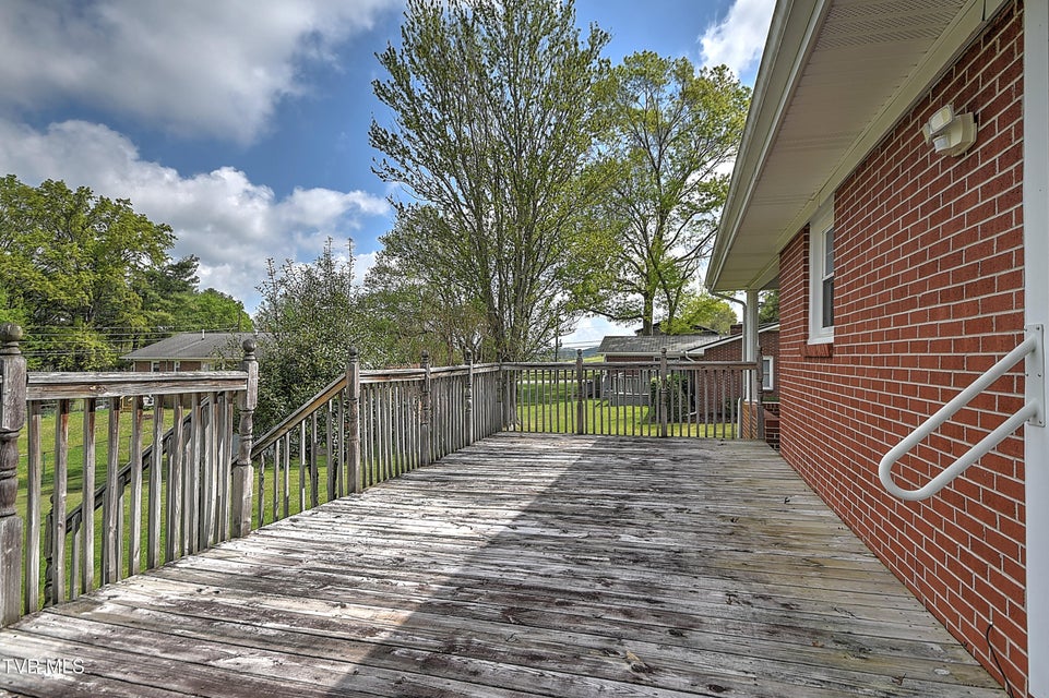 Photo #40: 879 Wayne Avenue