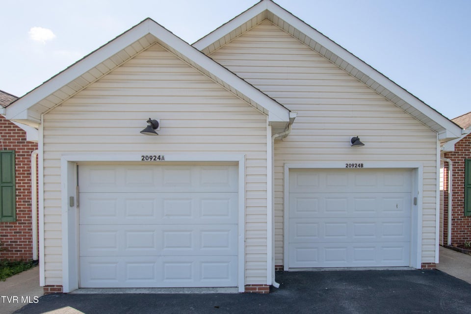 Photo #2: 20924 Deer Run Drive