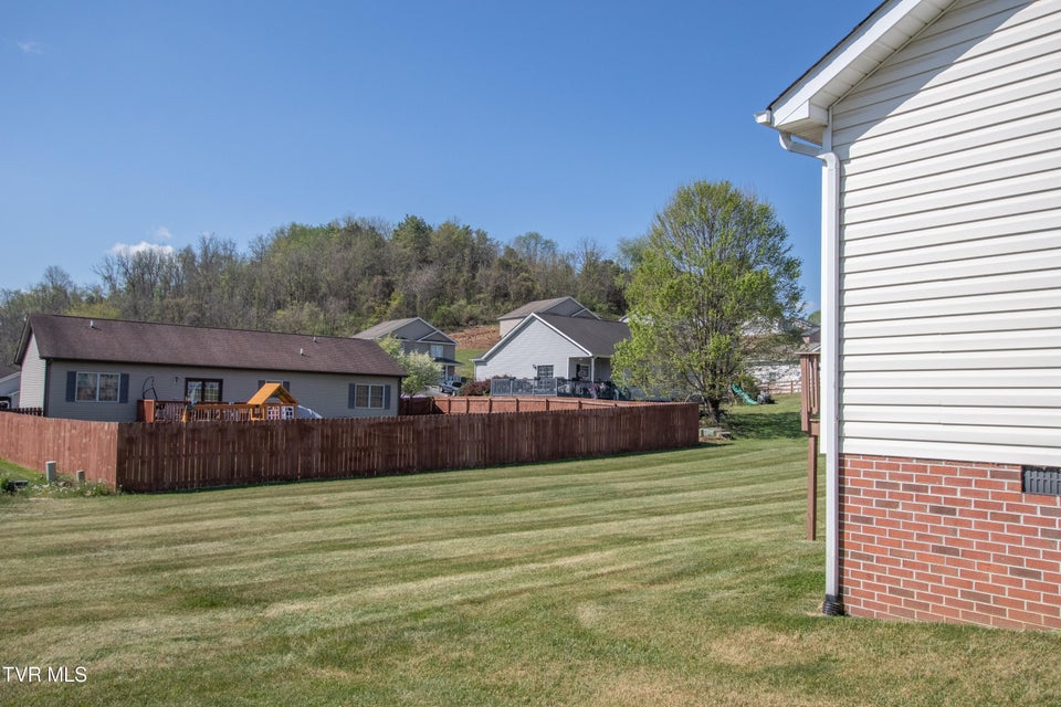 Photo #5: 20924 Deer Run Drive