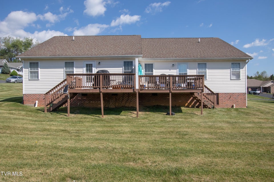 Photo #7: 20924 Deer Run Drive