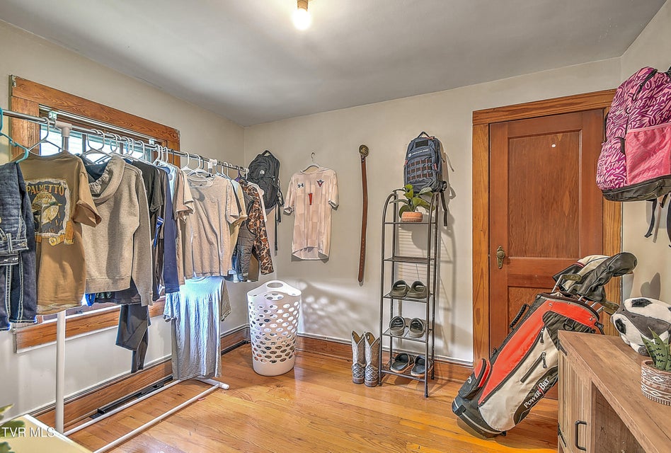 Photo #32: 200 & 202 Main Street