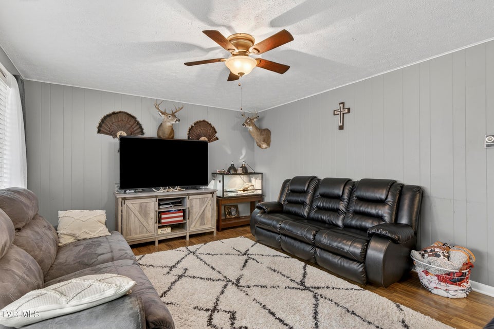 Photo #6: 19324 Woodland Hills Road