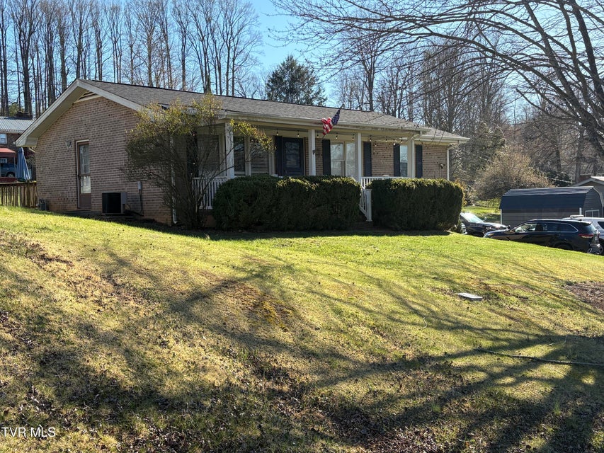 Photo #4: 19324 Woodland Hills Road