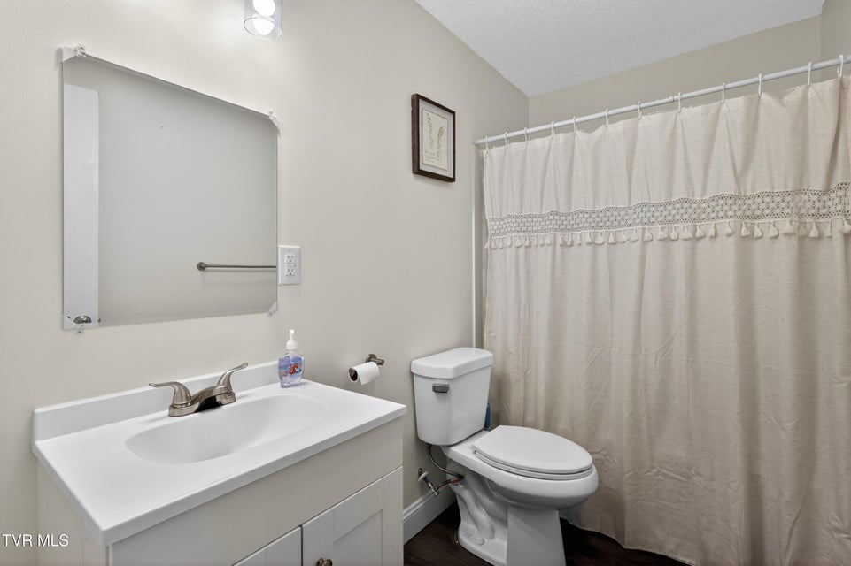 Photo #16: 509 Rogan Street