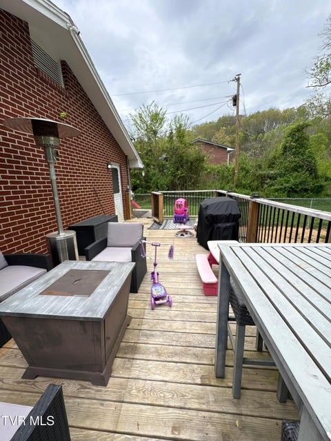 Photo #14: 2029 Gregory Road