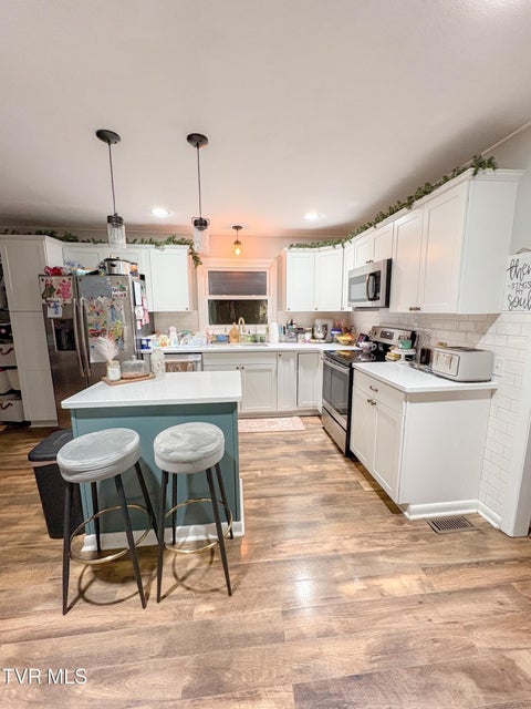 Photo #7: 2029 Gregory Road