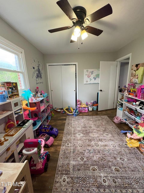 Photo #10: 2029 Gregory Road