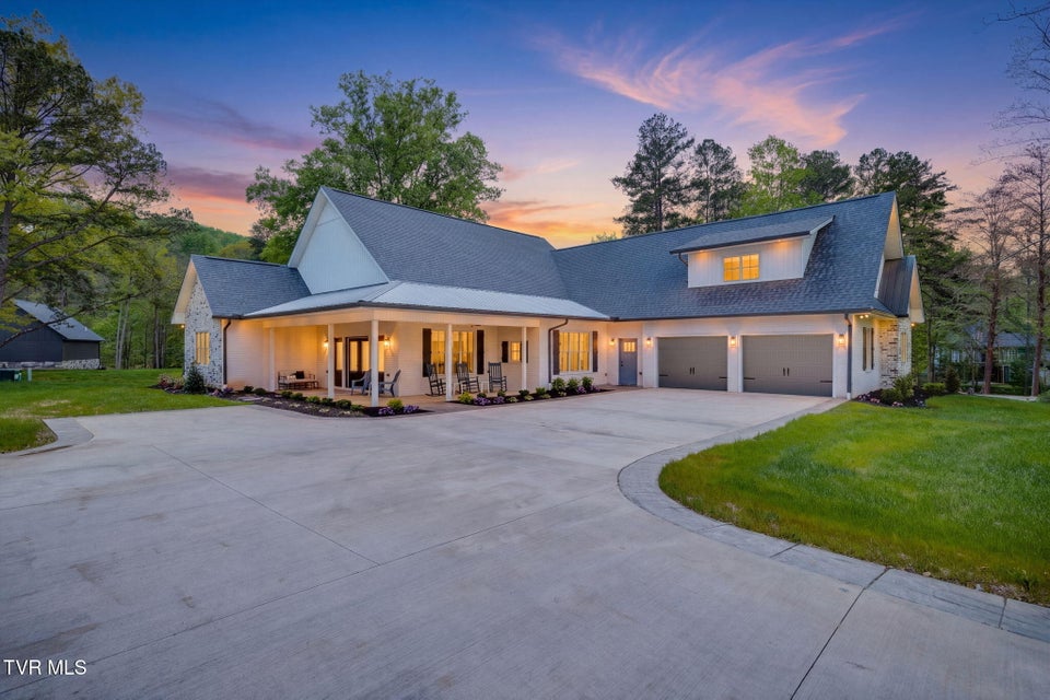 Photo #3: 350 Sunset Harbor Drive