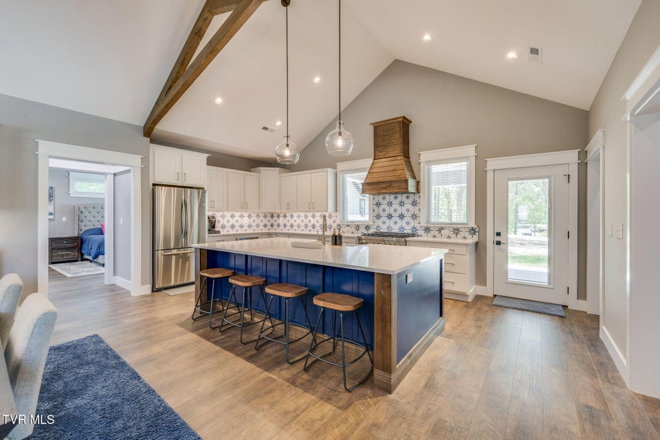 Photo #14: 350 Sunset Harbor Drive