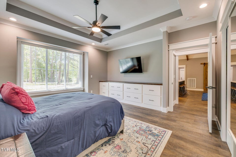 Photo #22: 350 Sunset Harbor Drive