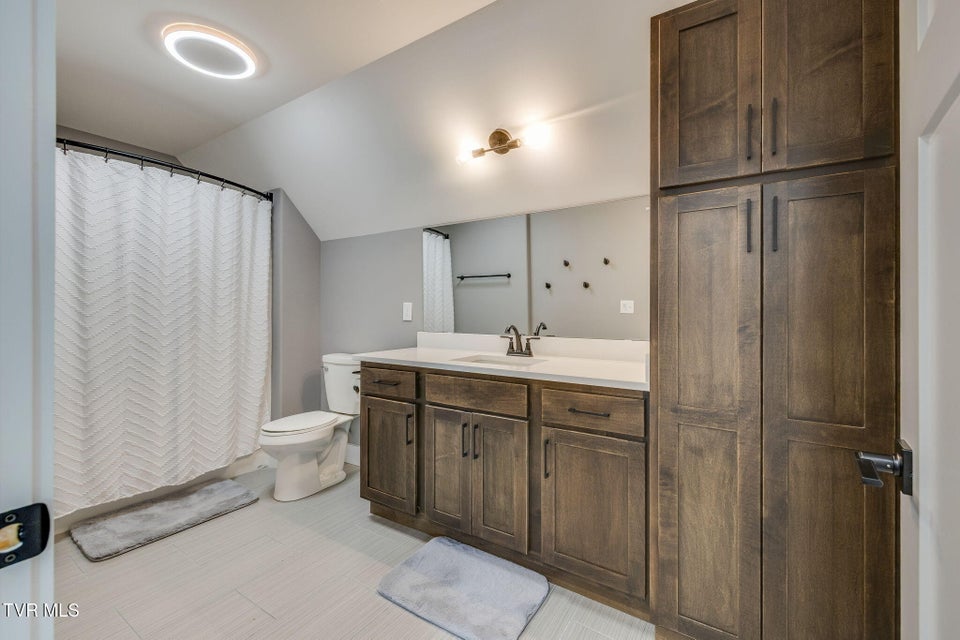 Photo #38: 350 Sunset Harbor Drive