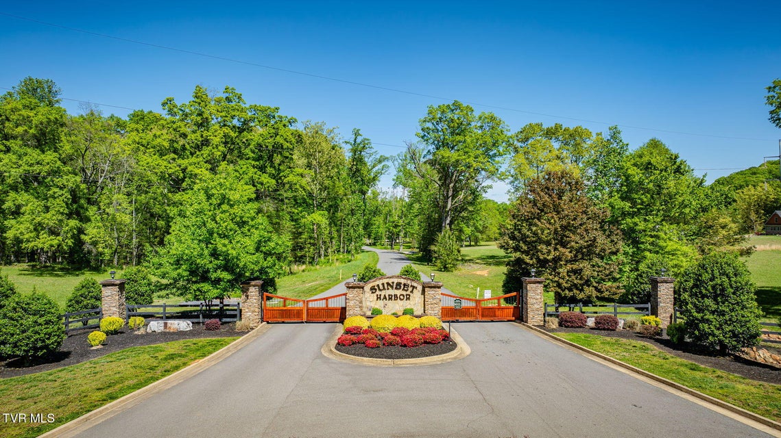 Photo #54: 350 Sunset Harbor Drive