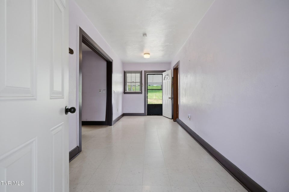 Photo #6: 112 Fort Richmond Road