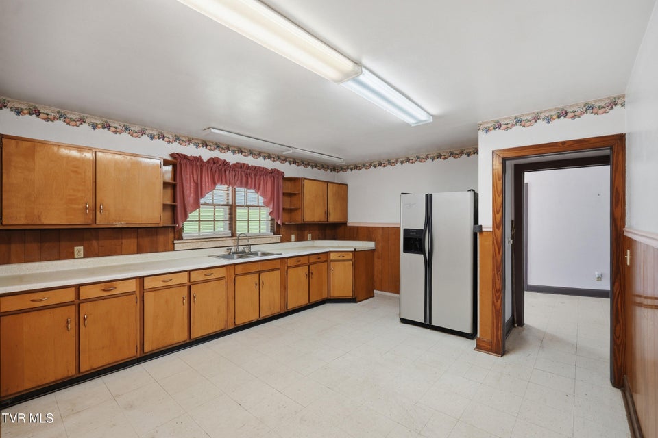 Photo #12: 112 Fort Richmond Road