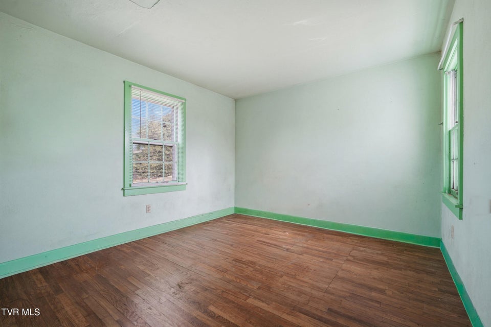 Photo #19: 112 Fort Richmond Road