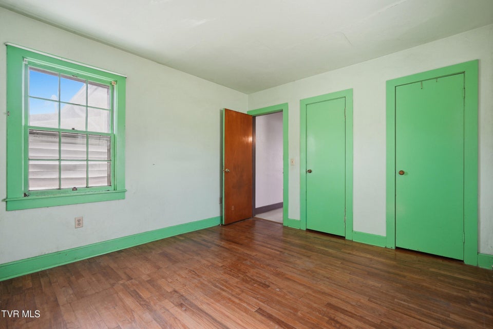 Photo #20: 112 Fort Richmond Road