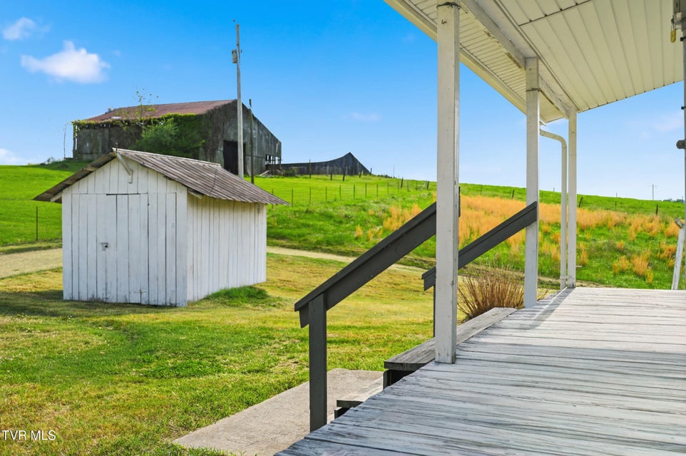 Photo #25: 112 Fort Richmond Road