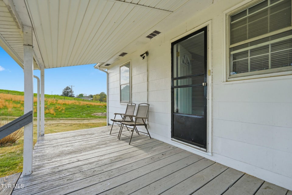 Photo #27: 112 Fort Richmond Road