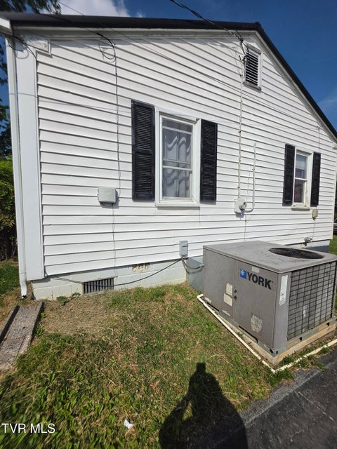 Photo #6: 508 Barton Ridge Road