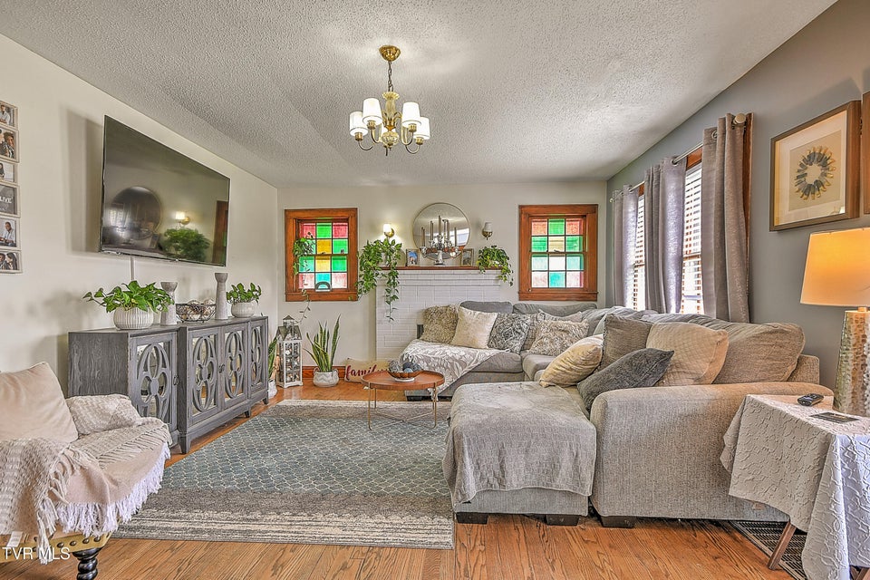 Photo #8: 200 & 202 Main Street