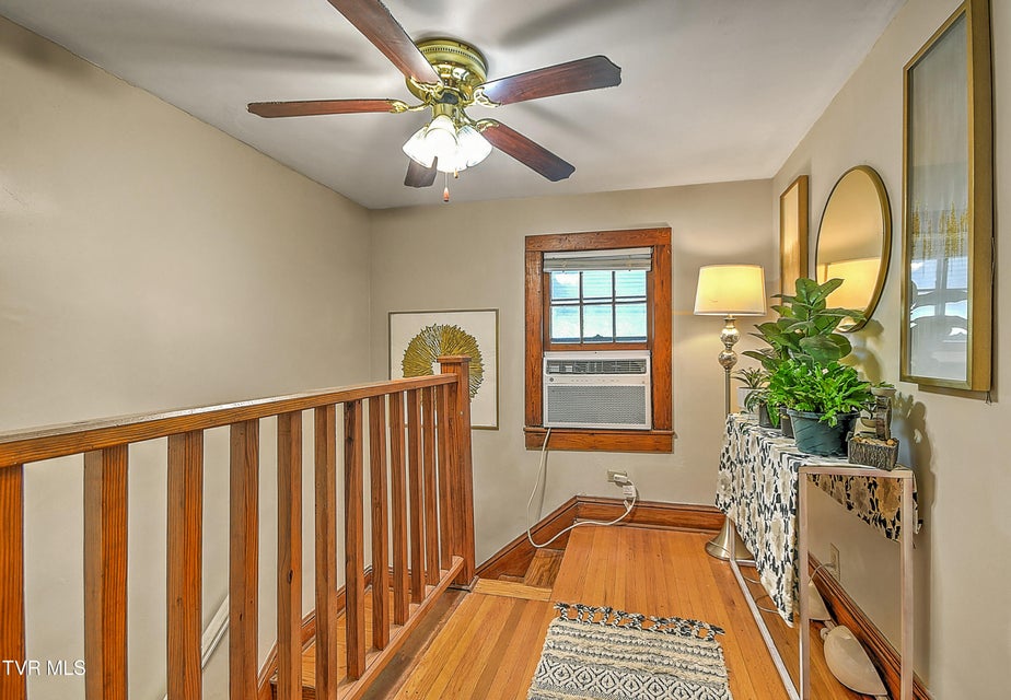 Photo #33: 200 & 202 Main Street