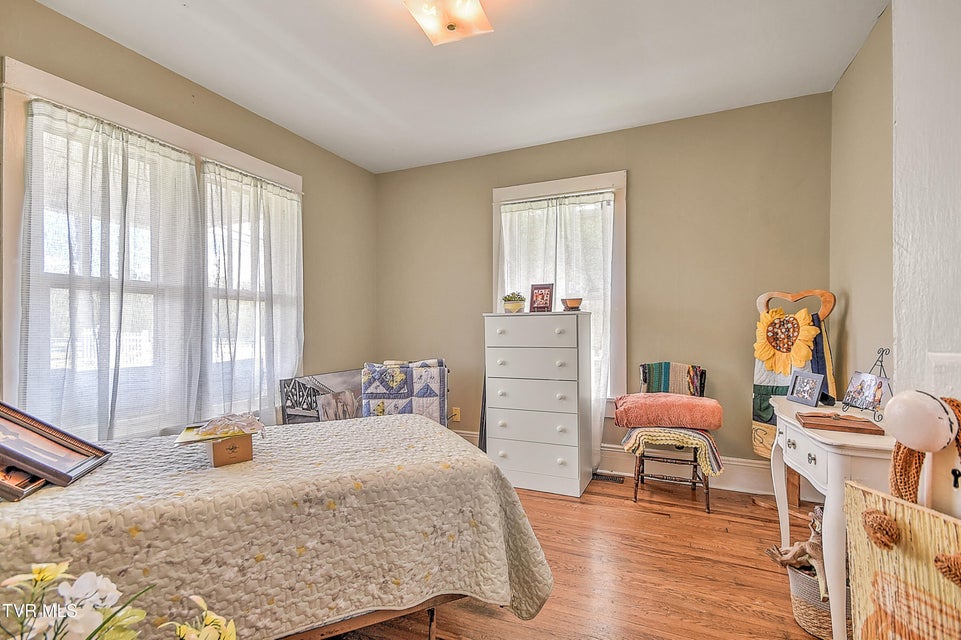 Photo #53: 200 & 202 Main Street