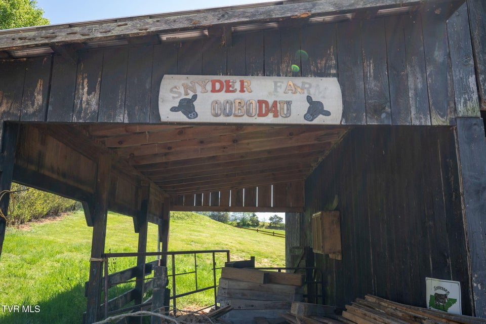 Photo #3: 1458 Dry Hill Road