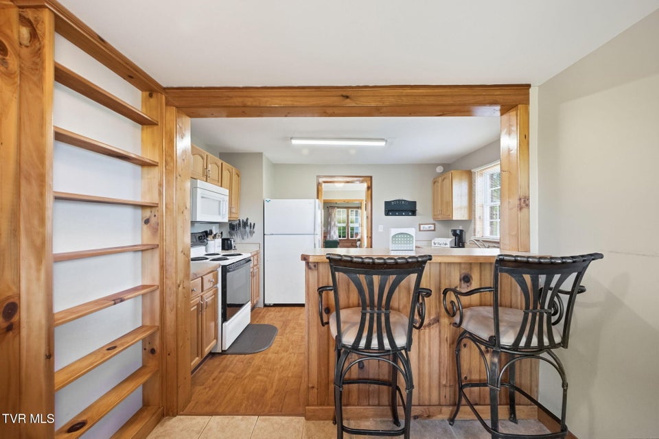 Photo #33: 1458 Dry Hill Road