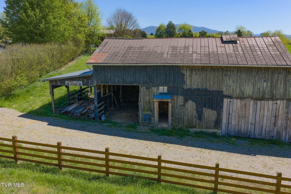 Photo #57: 1458 Dry Hill Road