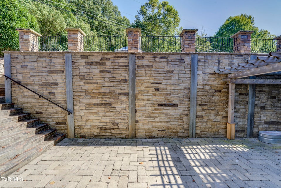 Photo #14: 667 Rockingham Road