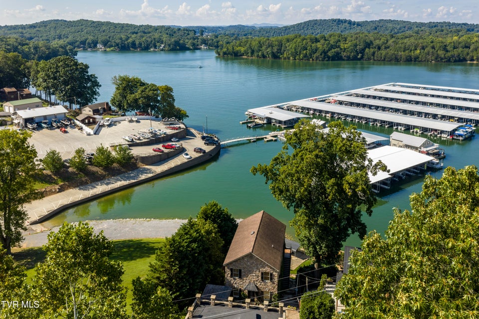 Photo #33: 667 Rockingham Road