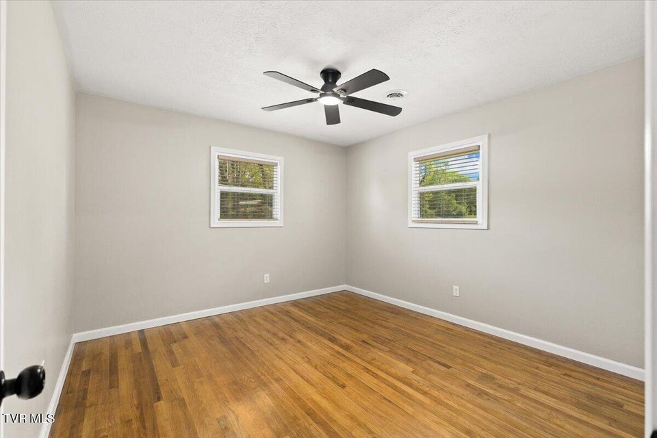 Photo #4: 1321 Haga Road