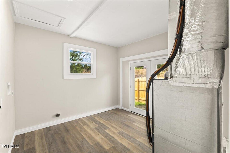 Photo #23: 1321 Haga Road