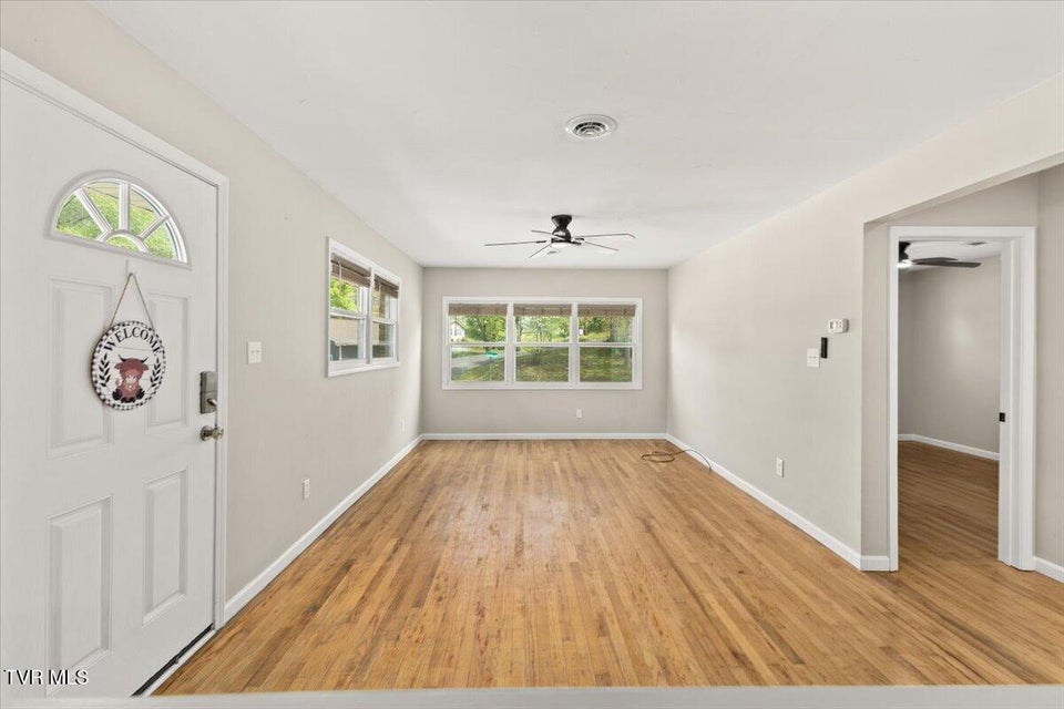 Photo #26: 1321 Haga Road