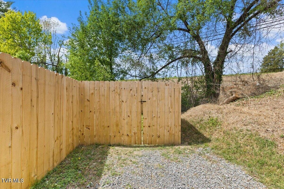 Photo #27: 1321 Haga Road