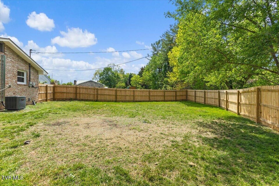 Photo #28: 1321 Haga Road