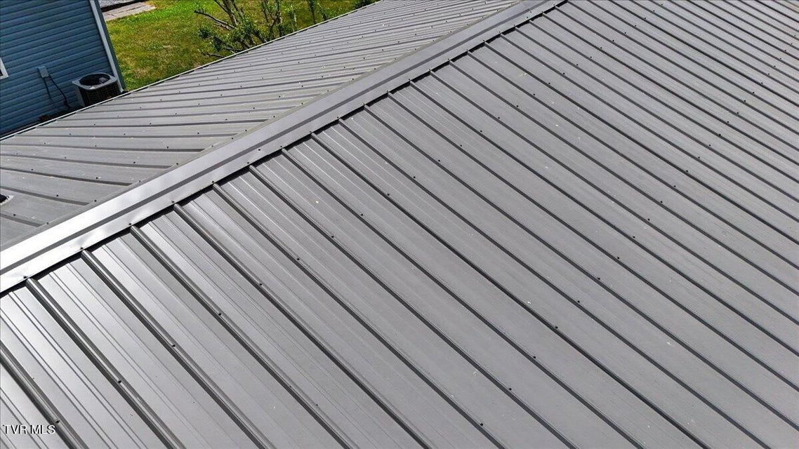 Photo #32: 1321 Haga Road