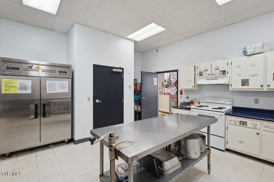 Photo #7: 307 Depot Street