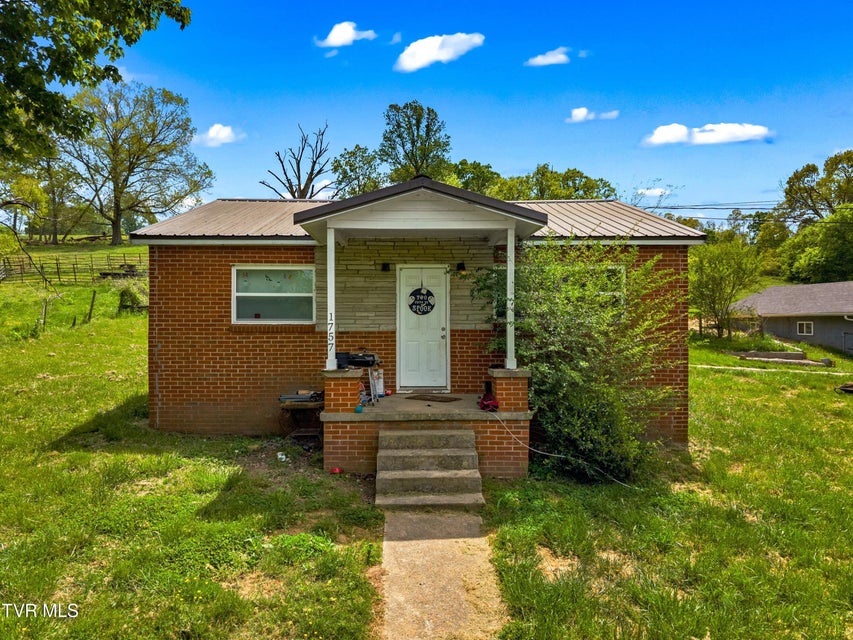 Photo #2: 1757 Cottage Hill Circle