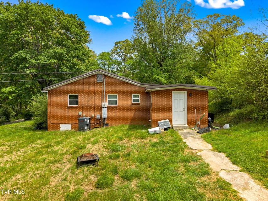 Photo #16: 1757 Cottage Hill Circle