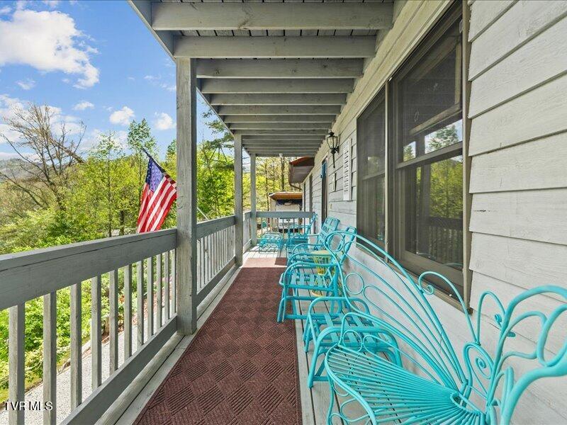 Photo #4: 814 Dogwood Drive