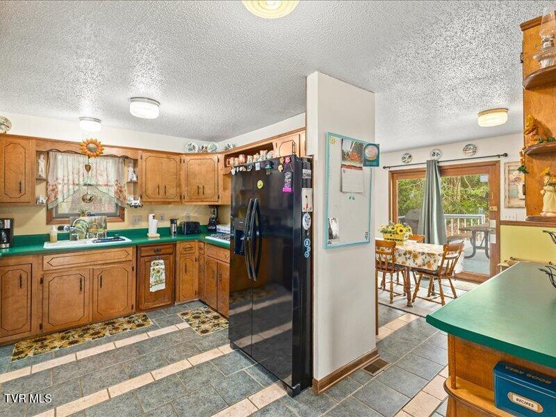 Photo #10: 814 Dogwood Drive